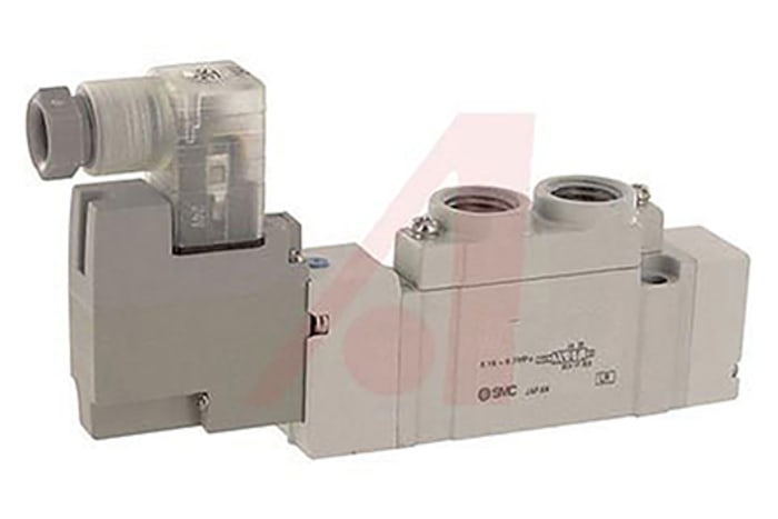 SMC 5/3 Pneumatic Solenoid/Pilot-Operated Control Valve - Solenoid/Pilot/Spring NPTF 1/4 SY7000 Series 24V dc